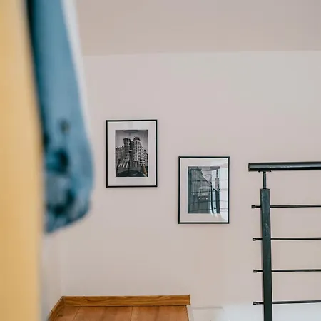 Lejlighed Live And Work In The Heart Of Prague!