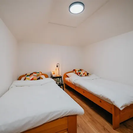 Live And Work In The Heart Of Prague! Apartament