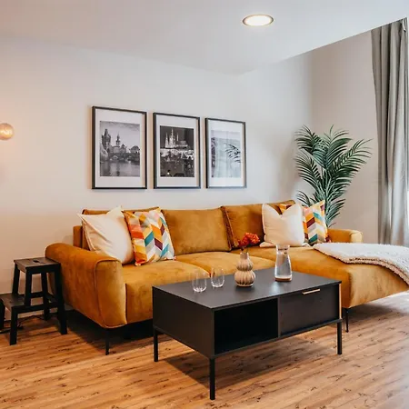 Live And Work In The Heart Of Prague! Lejlighed